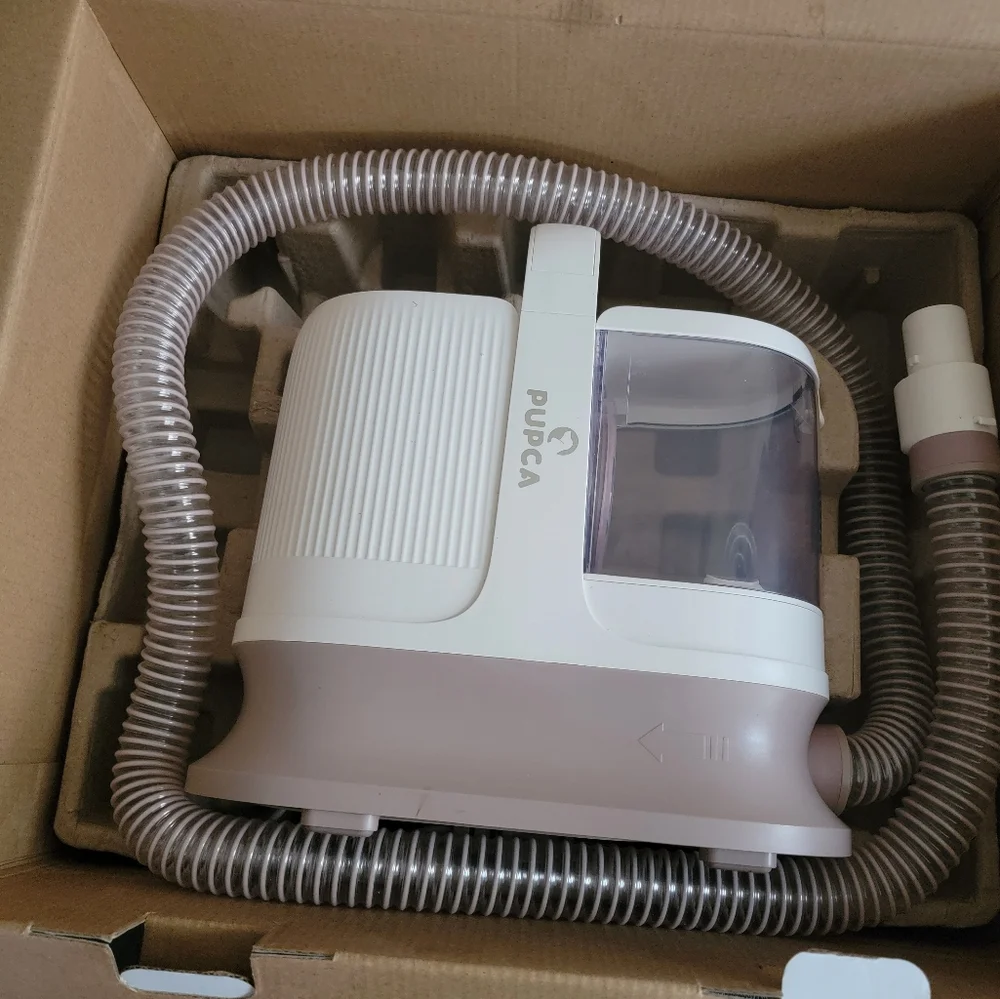 Pet grooming vacuum